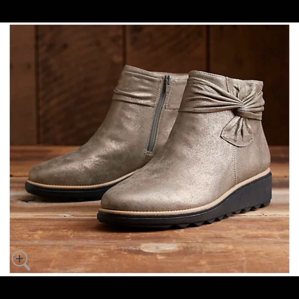Clarks Collection Suede Bootie Sharon Salon Sz 11